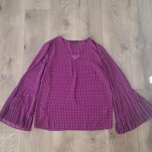 Banana Republic flare sleeve blouse